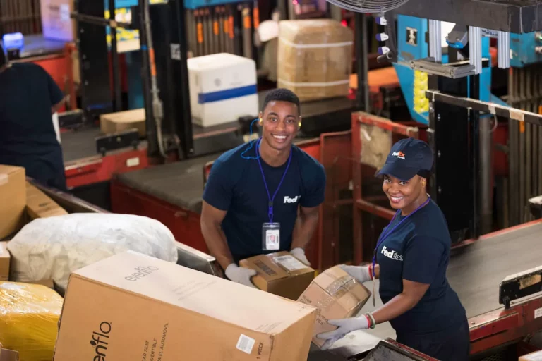 What is the Lowest-Paying Job at FedEx?