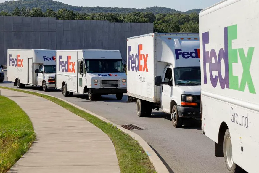 How Do You Make Money Owning a FedEx Route?
