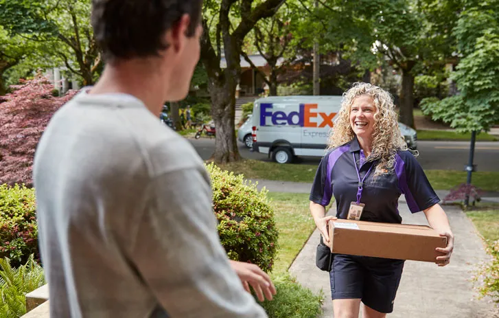 Does FedEx Ground and Express Deliver on Sunday?