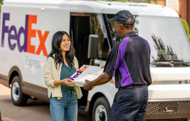 Can I Get My Money from FedEx for Late Delivery?
