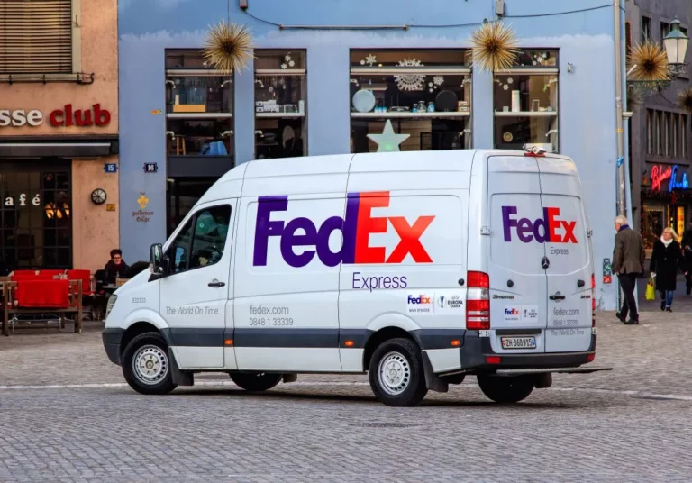 What Does it Mean When FedEx Says Pending?