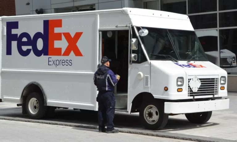 How Can I Find the FedEx Pickup Phone Number?