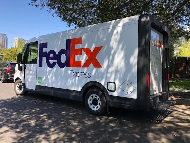 What Does Fedex in Transit Mean?