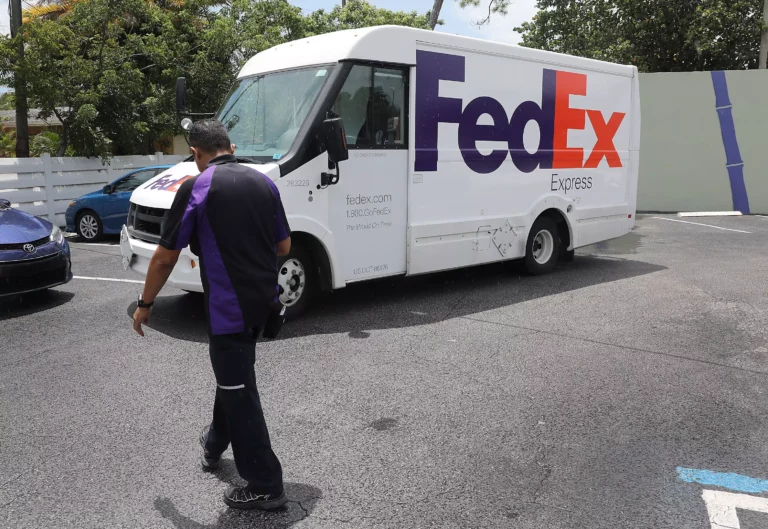 Can I Schedule a Delivery Time for FedEx Home Delivery?