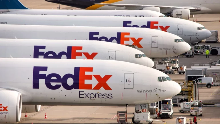 What are the Benefits of FedEx Express?