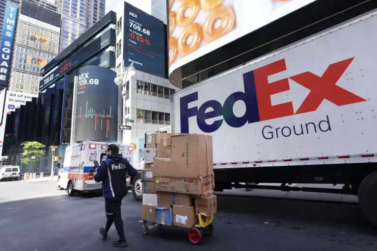 How Much Does it Cost to Reroute a FedEx Package?