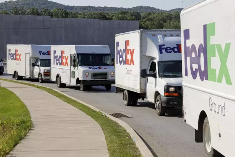 What is the FedEx Tracking Format?